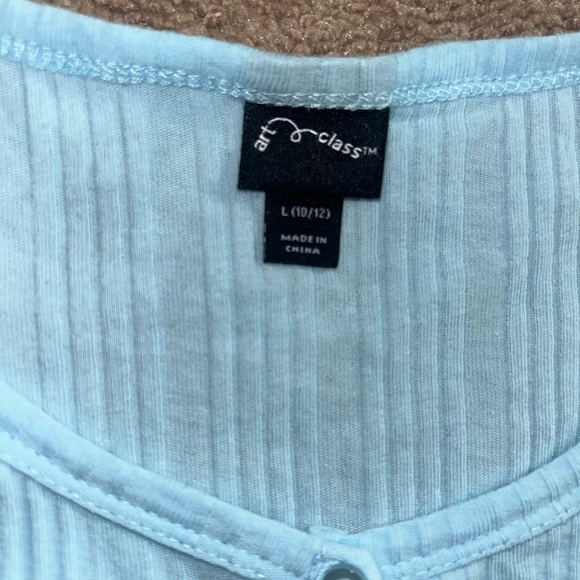 🦄6 Items for $20🦄 2 Girls Tops - Picture 4 of 5